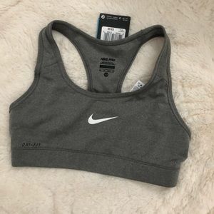 Nike pro sport bra